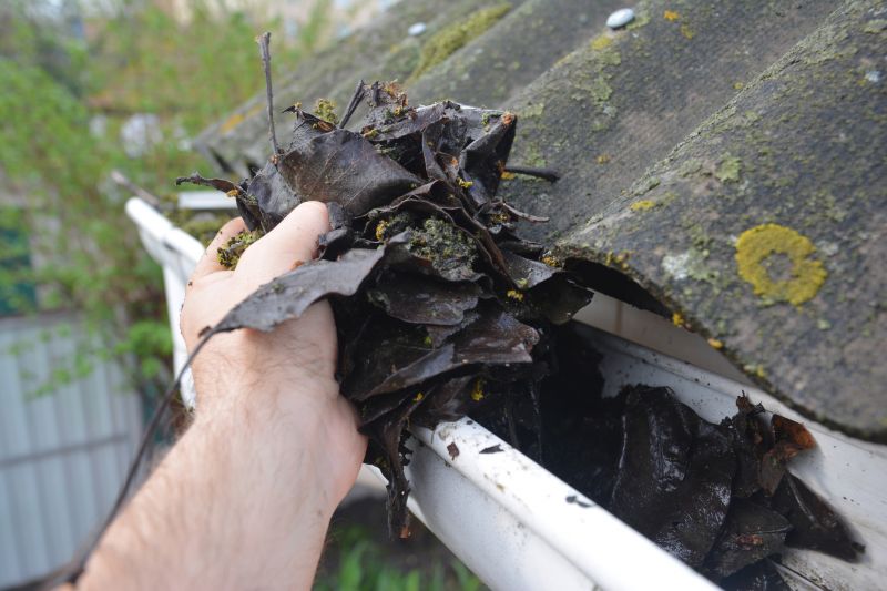 Garage Gutter Cleaning in Bergen County, NJ